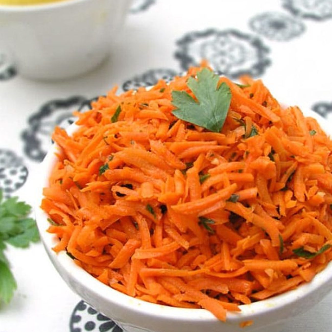 Raw Vegan Moroccan Carrot Salad