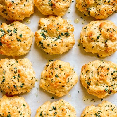 Real Red Lobster Cheese Biscuits