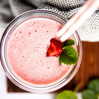 Refreshing Strawberry Yogurt Smoothie For Summer