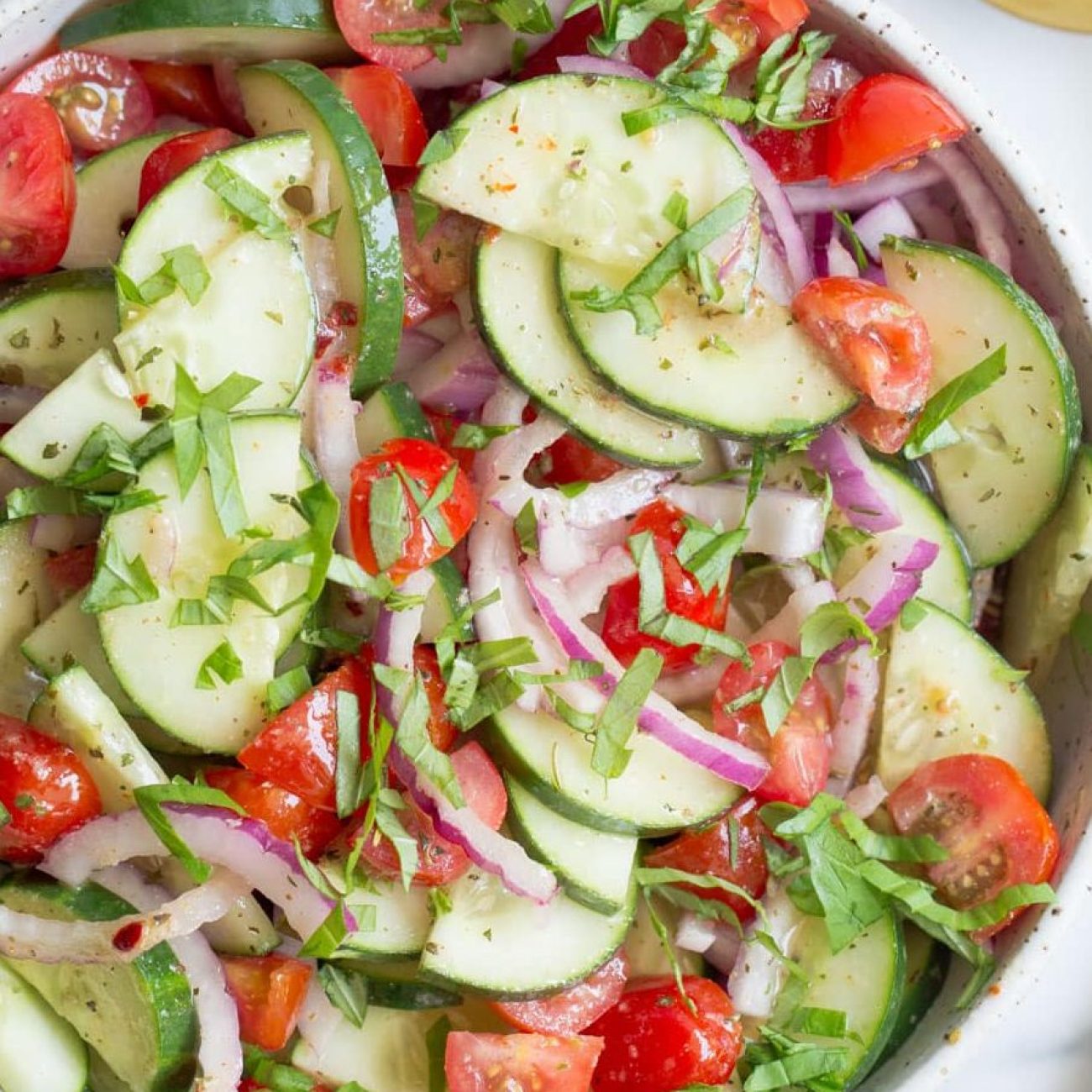 Refreshing Tomato and Cucumber Salad Perfect for Summer