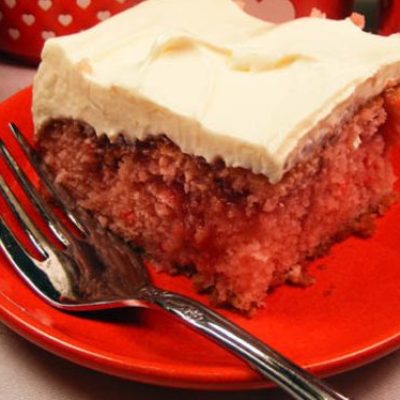 Refrigerated Strawberry Cake