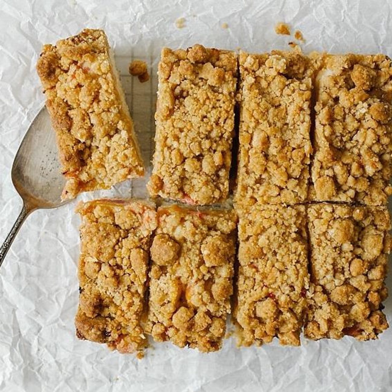 Rhubarb Raspberry Coffee Cake