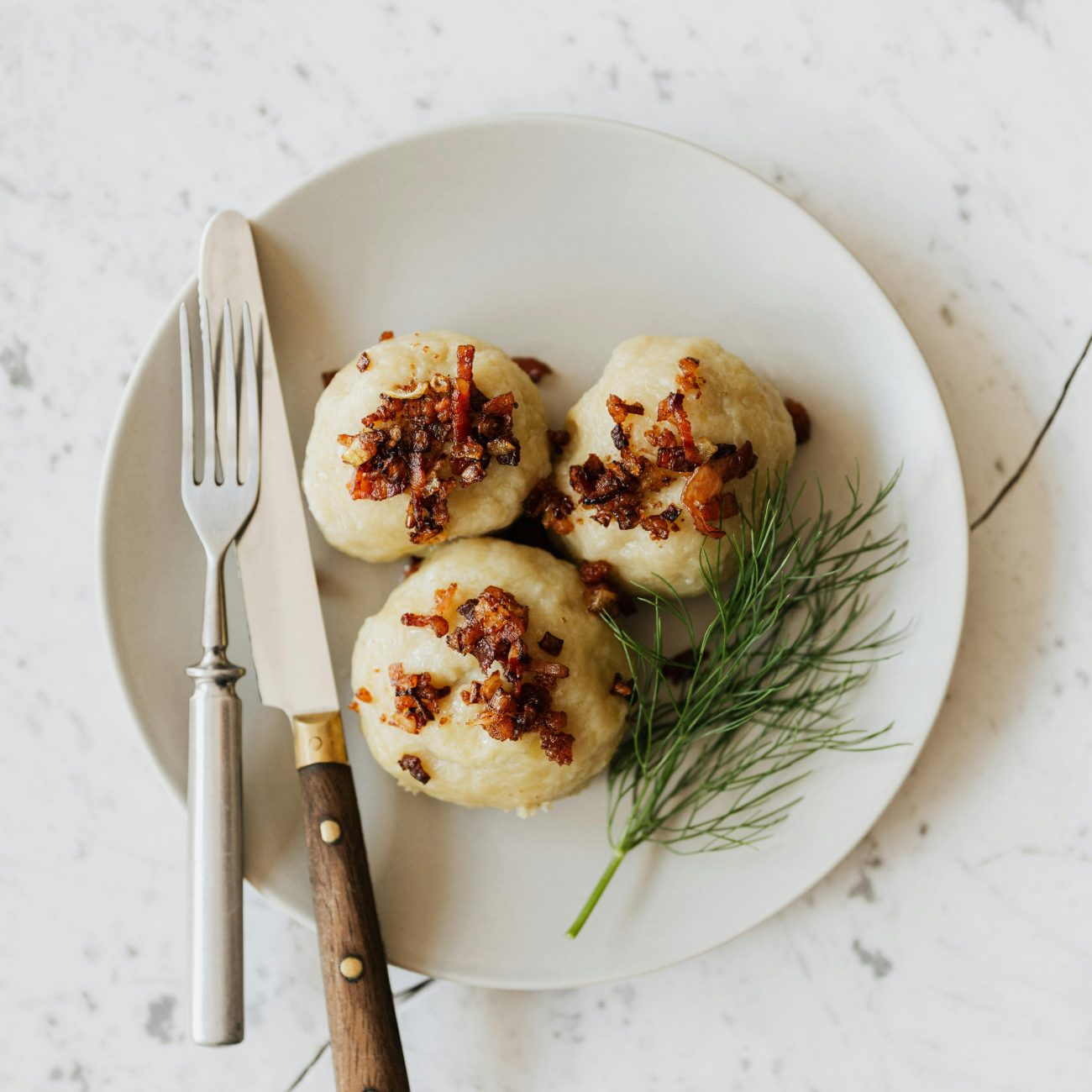 Roasted Garlic Mashed Faux Potatoes -Low