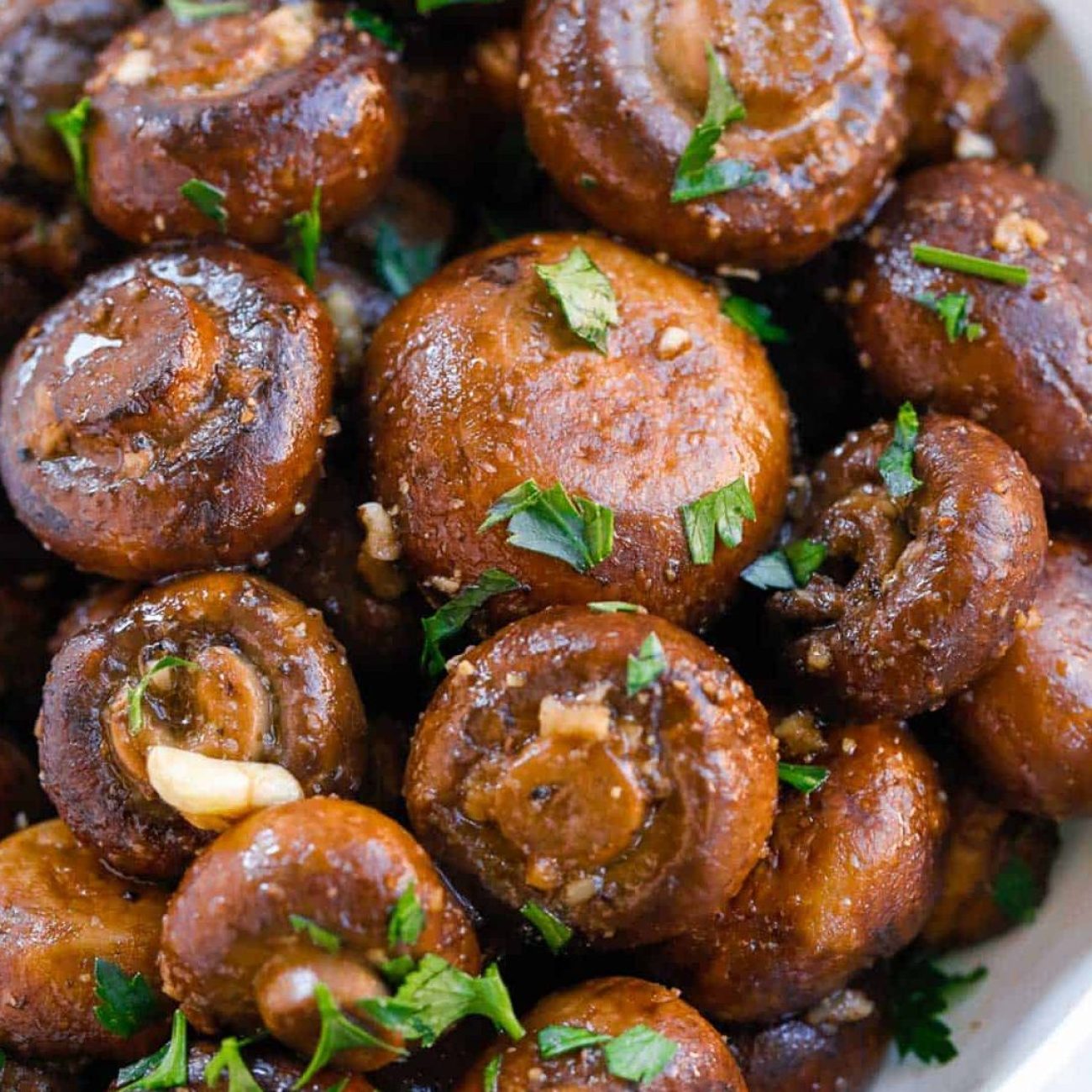 Roasted Garlic Mushrooms