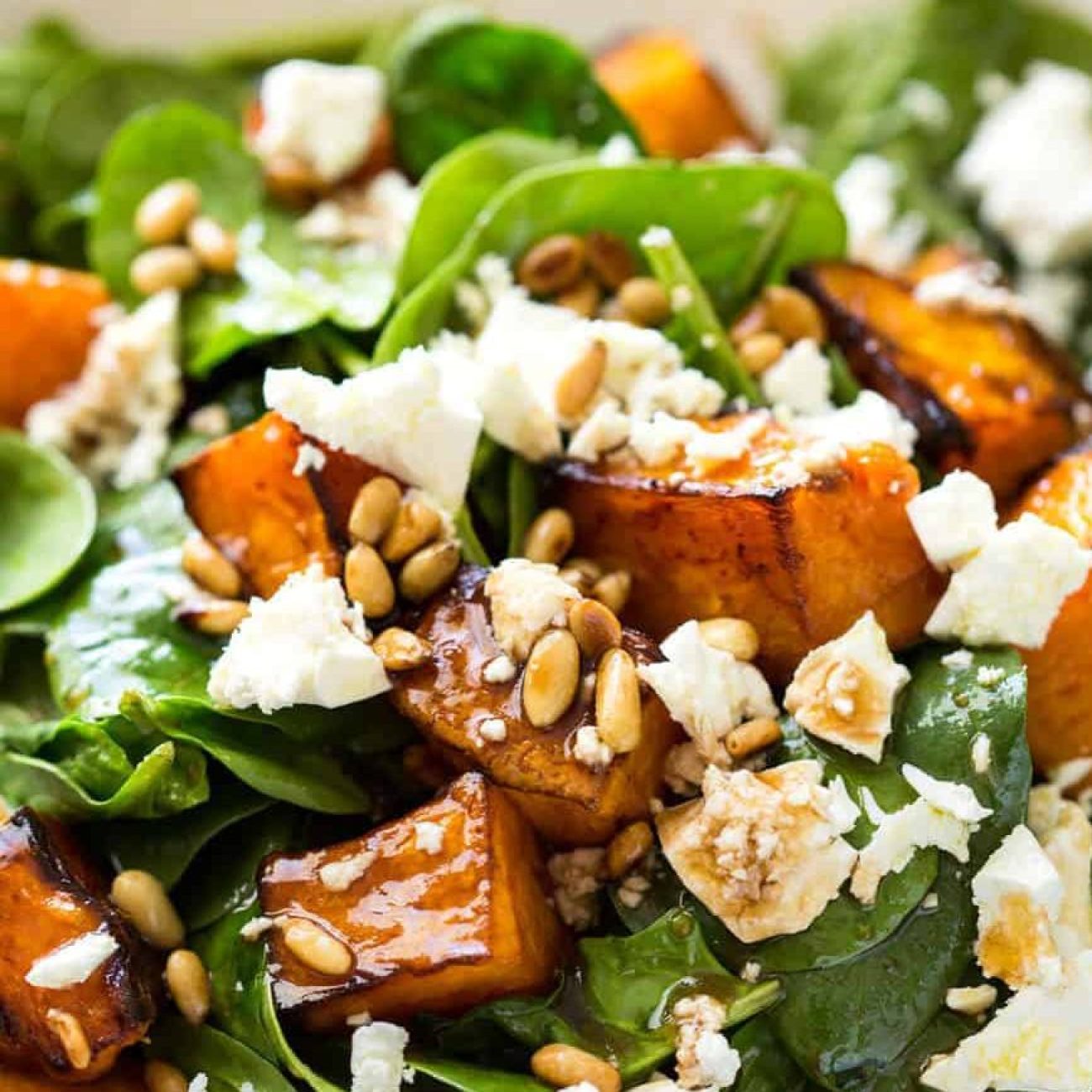 Roasted Peanut and Fresh Spinach Salad Recipe