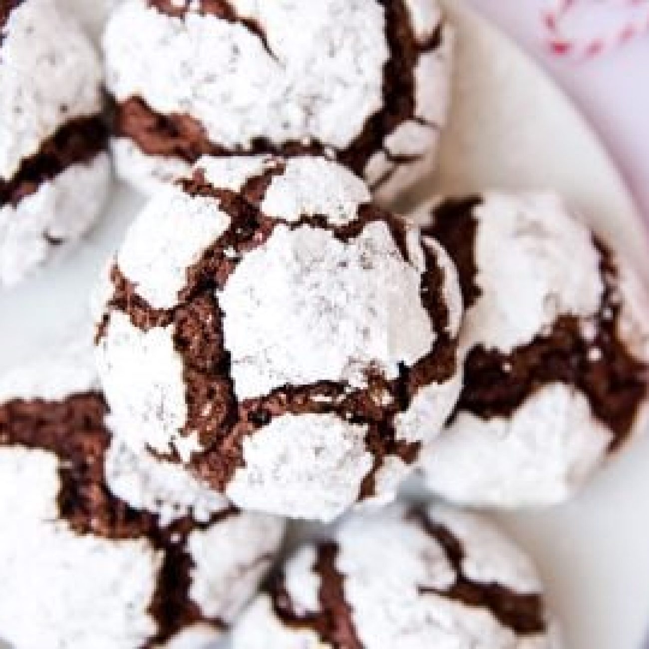 Rogenes Chocolate Crinkles