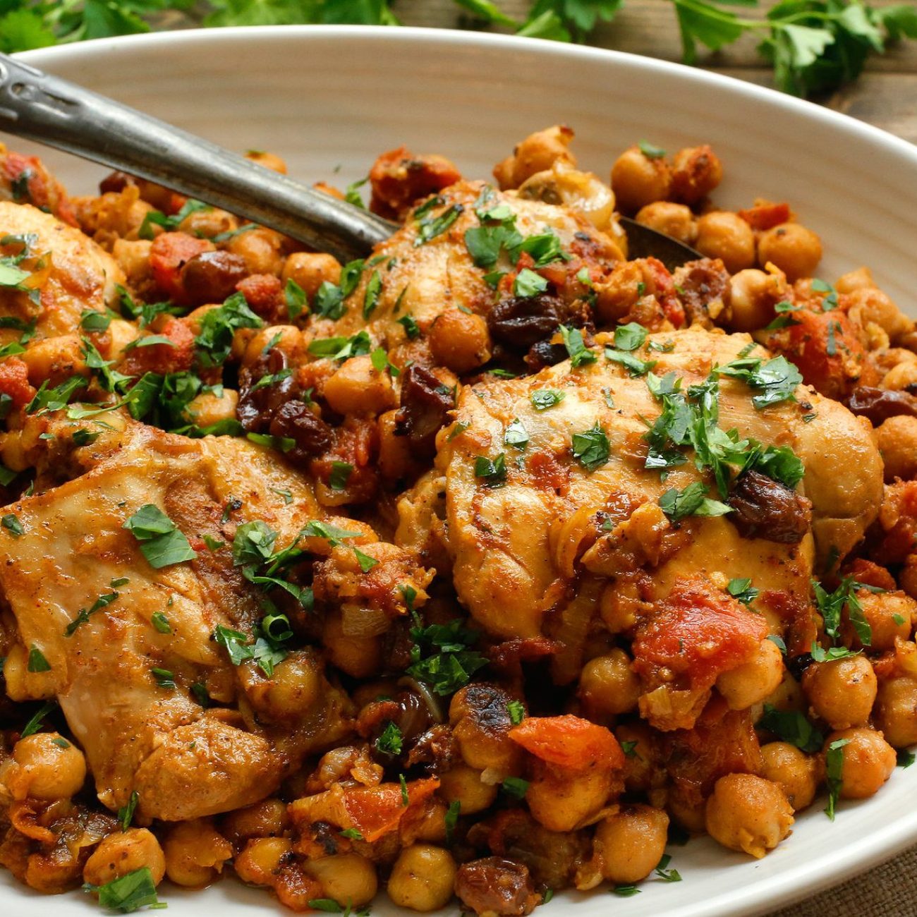 Savory Tomato-Broth Chicken Thighs with Exotic Spices