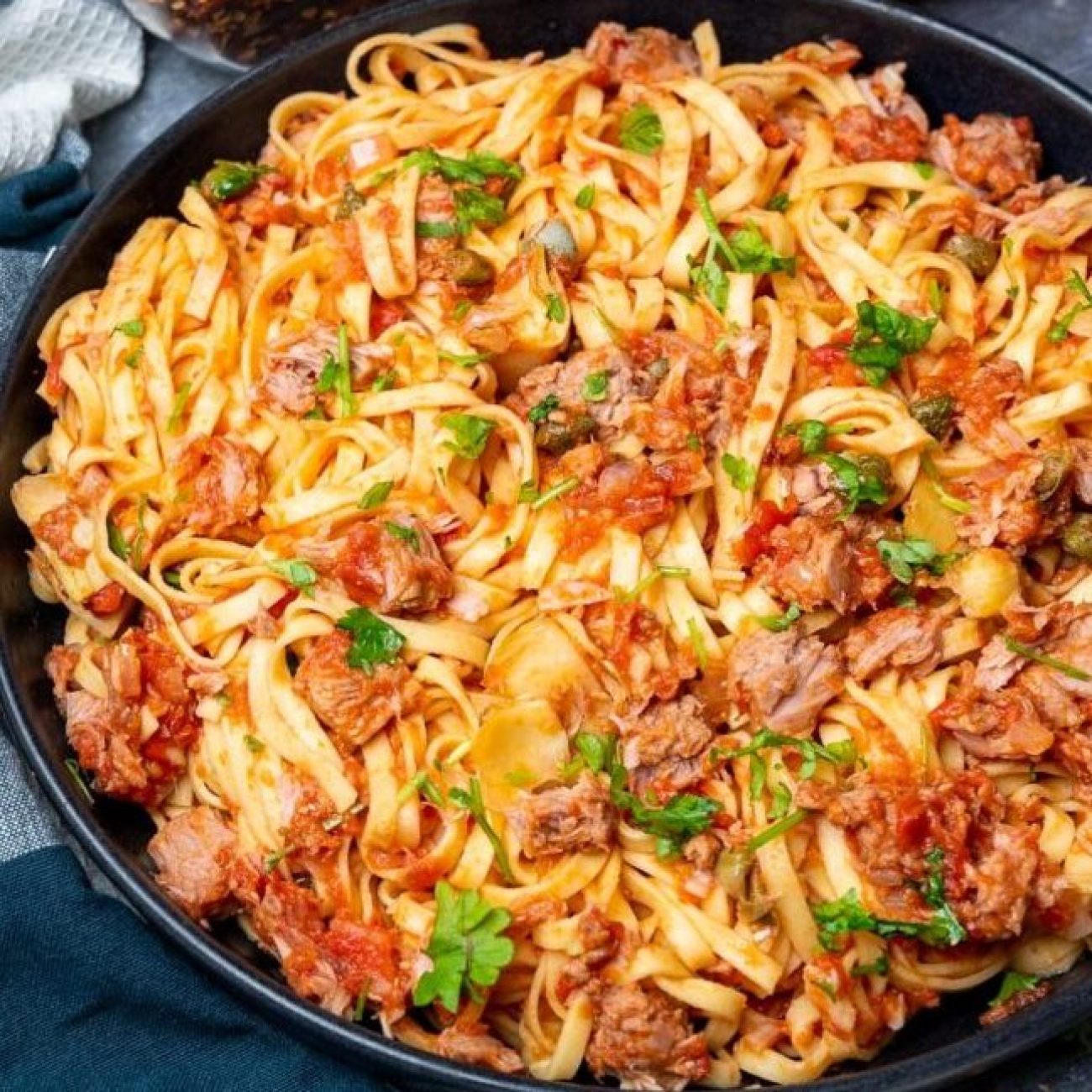 Savory Tuna and Tomato Pasta Sauce Recipe