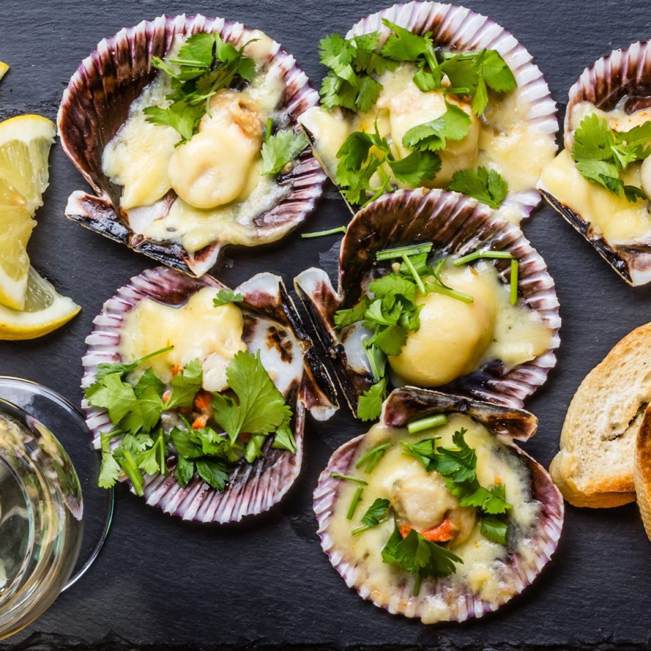 Scallops With Coriander Butter Sauce