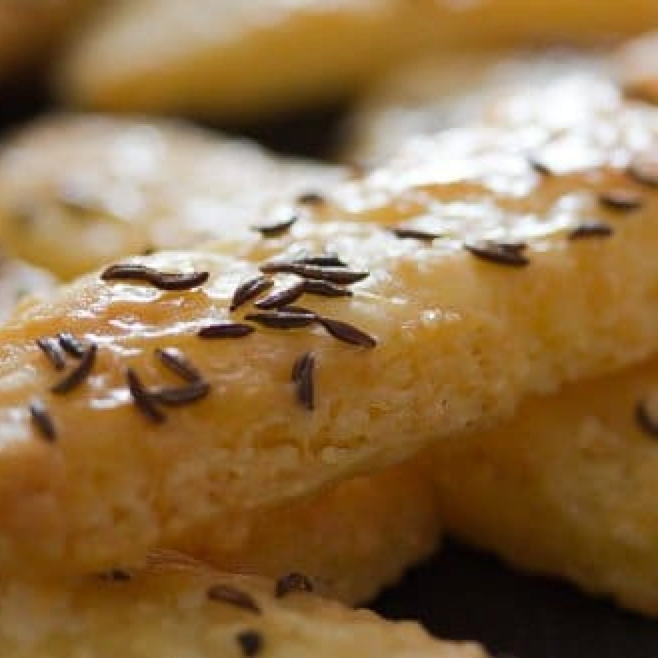 Sesame Cheese Crackers