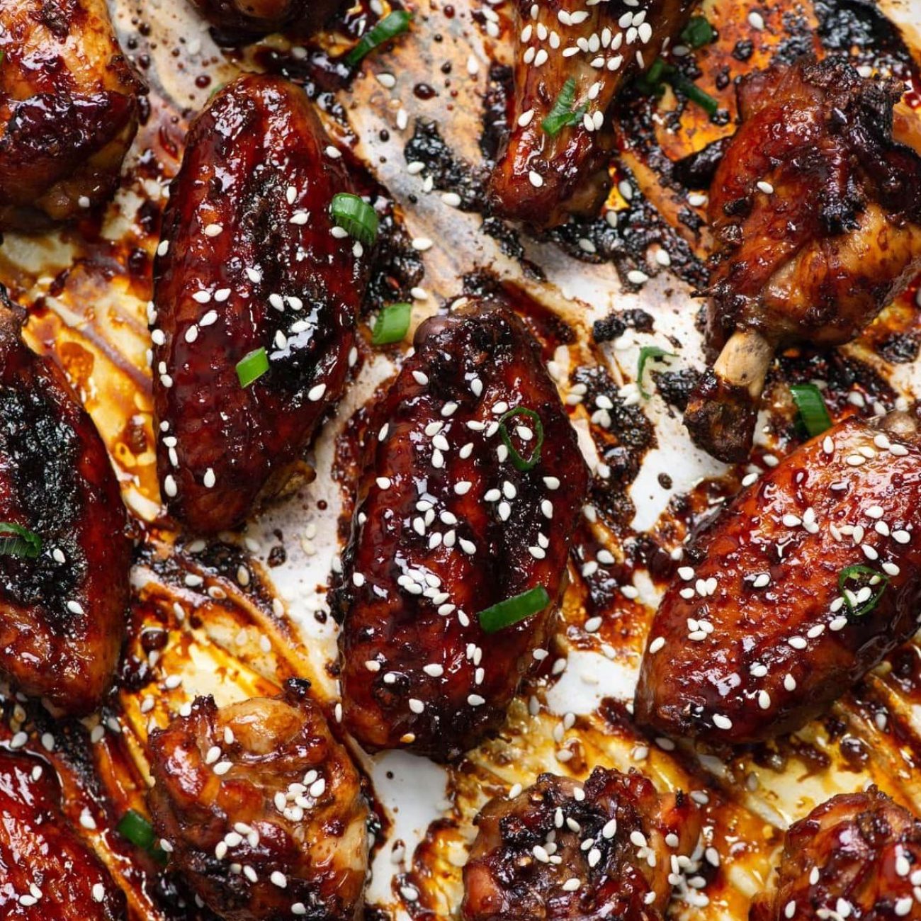 Simple Baked Soy Sauce Garlic Chicken Wings