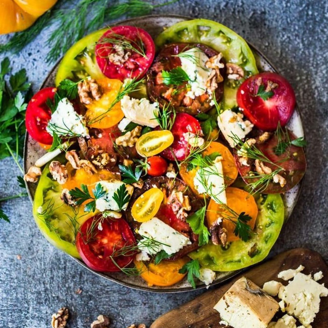 Simple Summer Tomato Salad