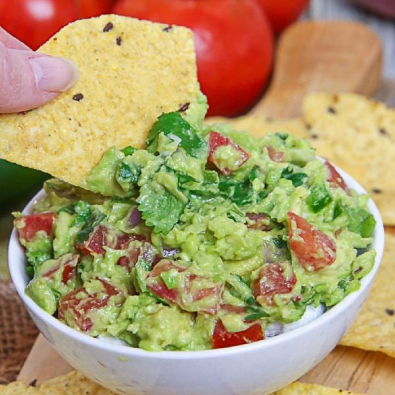 Simplest And Freshest Guacamole Ever