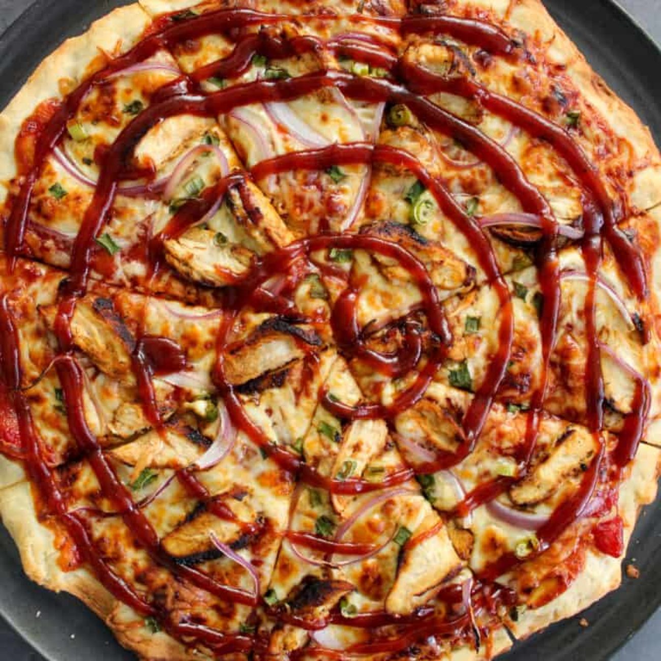 Spicy Chipotle BBQ Chicken Pizza Recipe