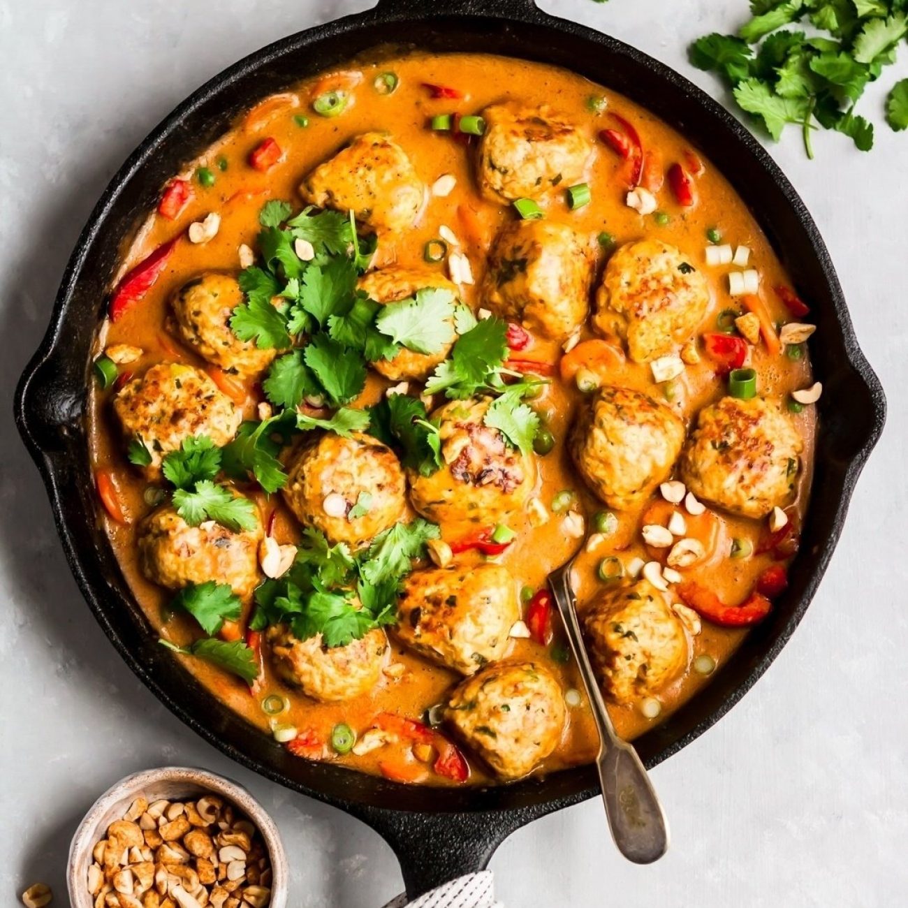 Spicy Thai-Inspired Lamb Patties with Homemade Chili Sauce