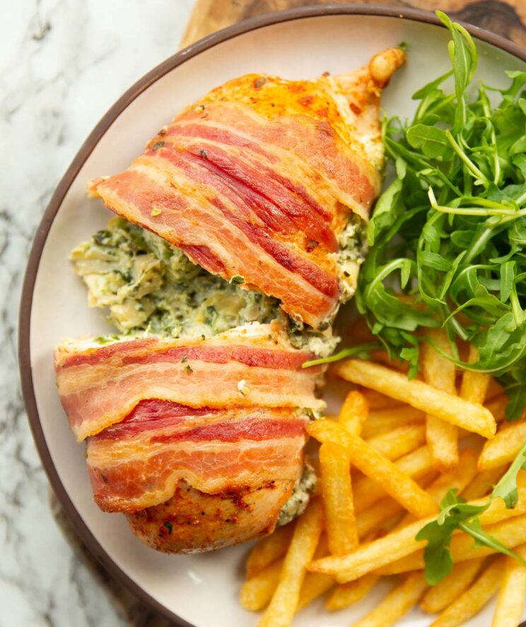 Succulent Chicken Wrapped in Spinach: A Healthy Dinner Delight