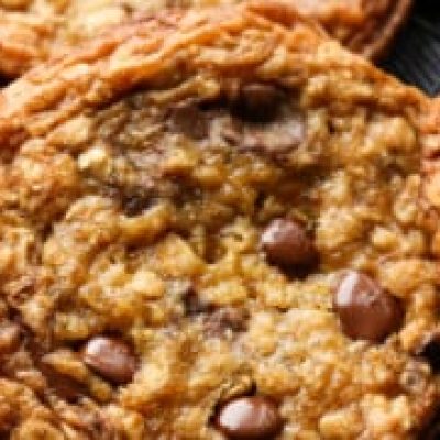 Ultimate Chewy Oatmeal Cookies Recipe