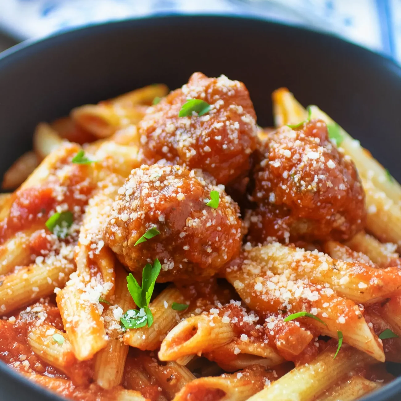 Ultimate Easy-to-Make Homemade Meatball Recipe