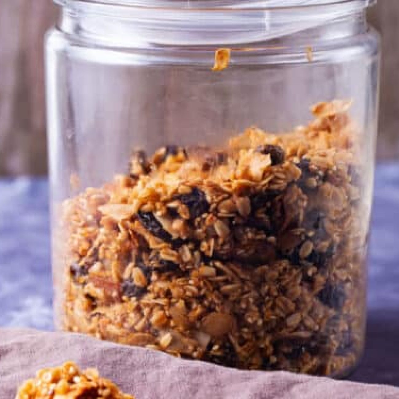 Ultimate Homemade Granola Recipe: Crunchy, Nutty & Irresistible