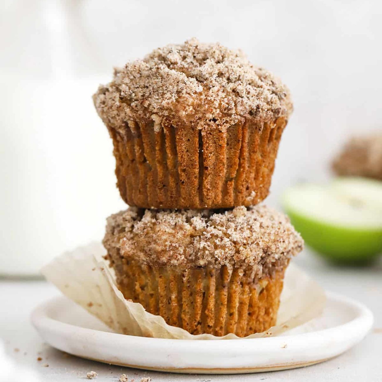 Ultimate Homemade Spiced Applesauce Muffin Recipe