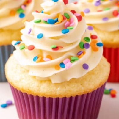 Ultimate Moist Vanilla Cupcake Recipe