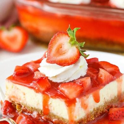 Ultimate Strawberry Cream Cheese Cake Recipe